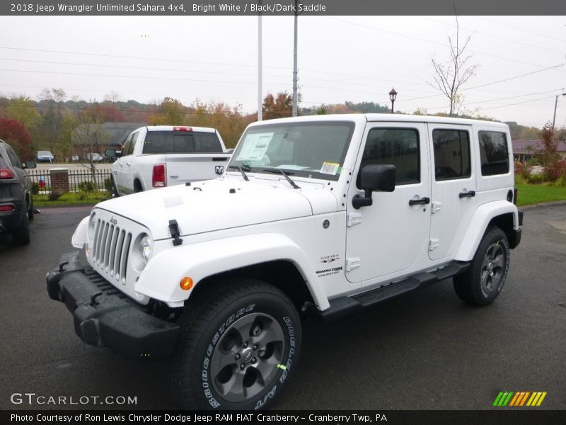 Front 3/4 View of 2018 Wrangler Unlimited Sahara 4x4