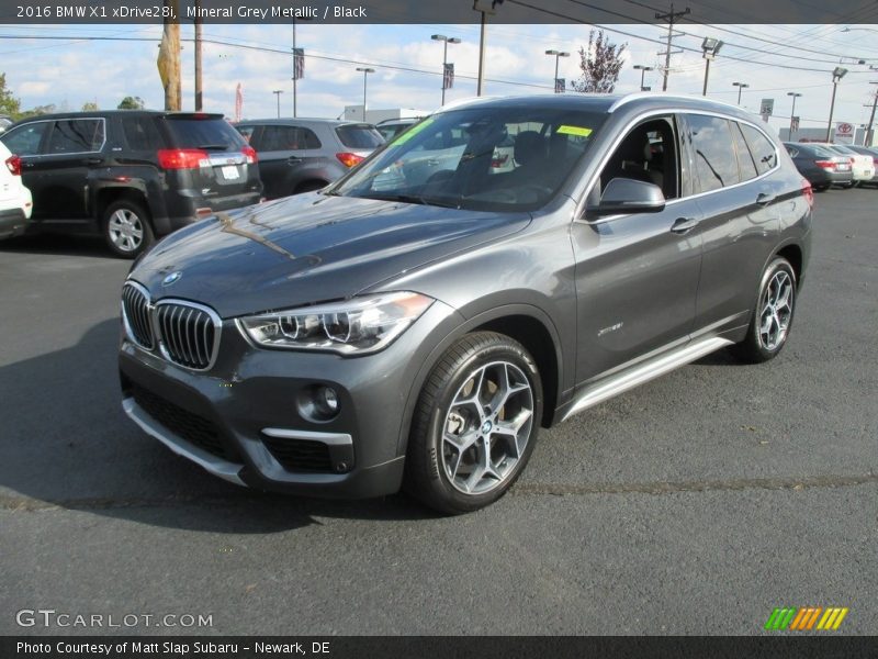 Mineral Grey Metallic / Black 2016 BMW X1 xDrive28i