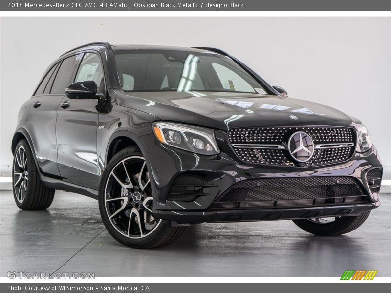 Front 3/4 View of 2018 GLC AMG 43 4Matic