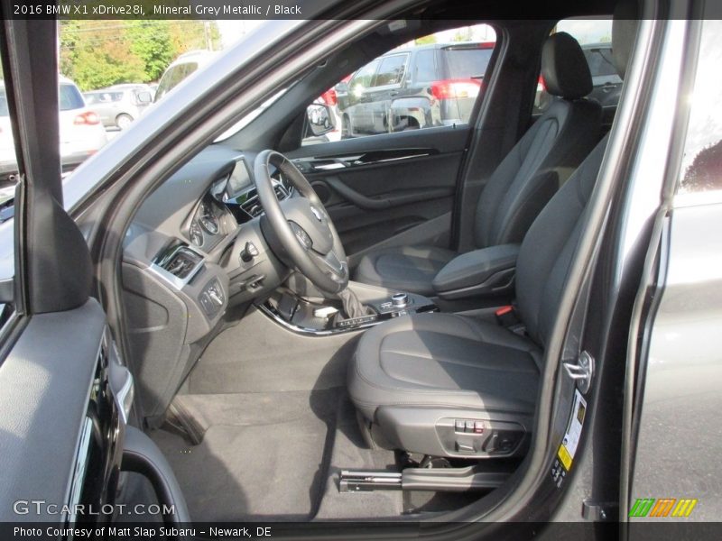 Mineral Grey Metallic / Black 2016 BMW X1 xDrive28i