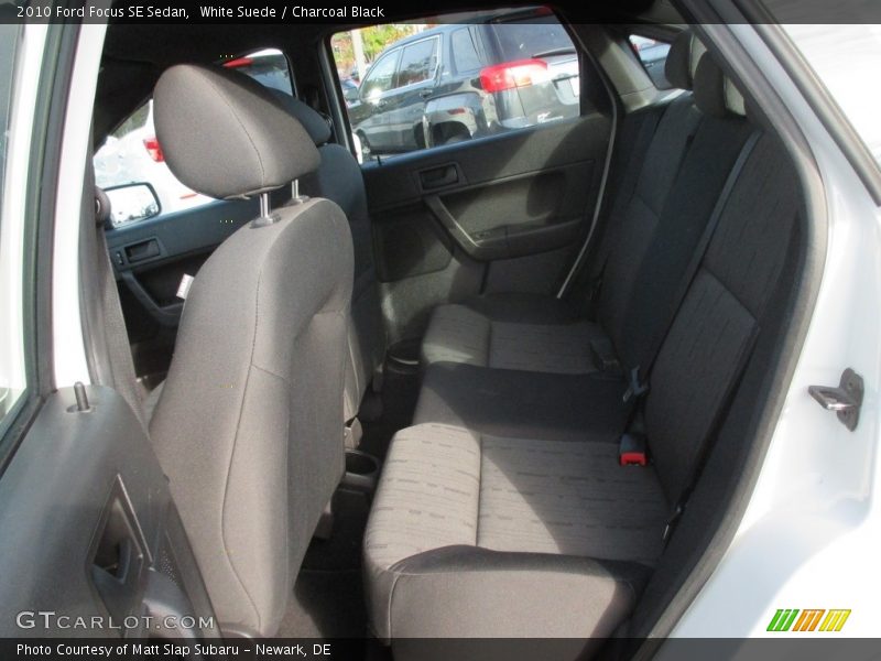 White Suede / Charcoal Black 2010 Ford Focus SE Sedan