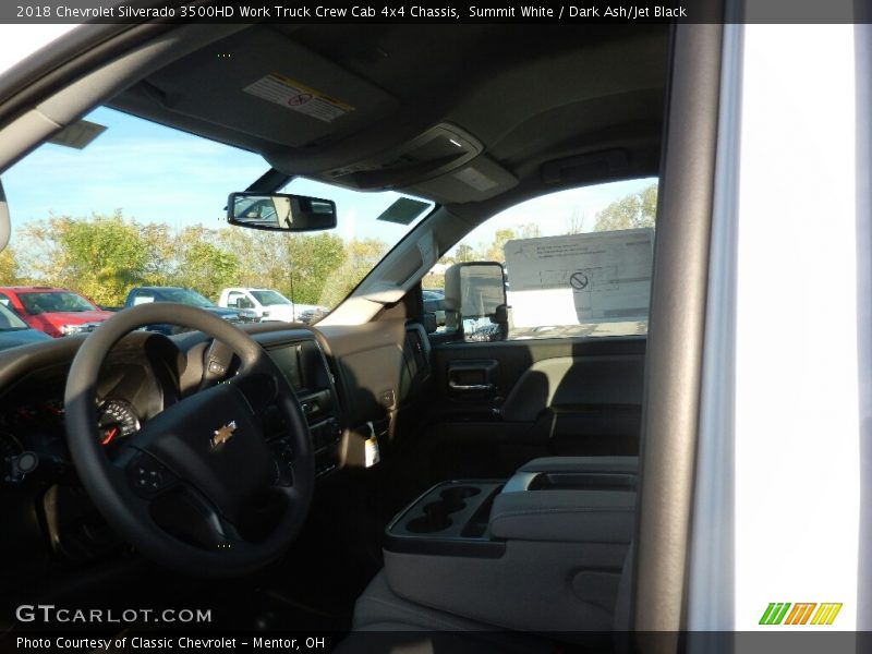 Summit White / Dark Ash/Jet Black 2018 Chevrolet Silverado 3500HD Work Truck Crew Cab 4x4 Chassis