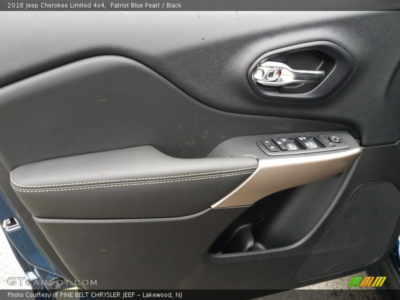 Patriot Blue Pearl / Black 2018 Jeep Cherokee Limited 4x4