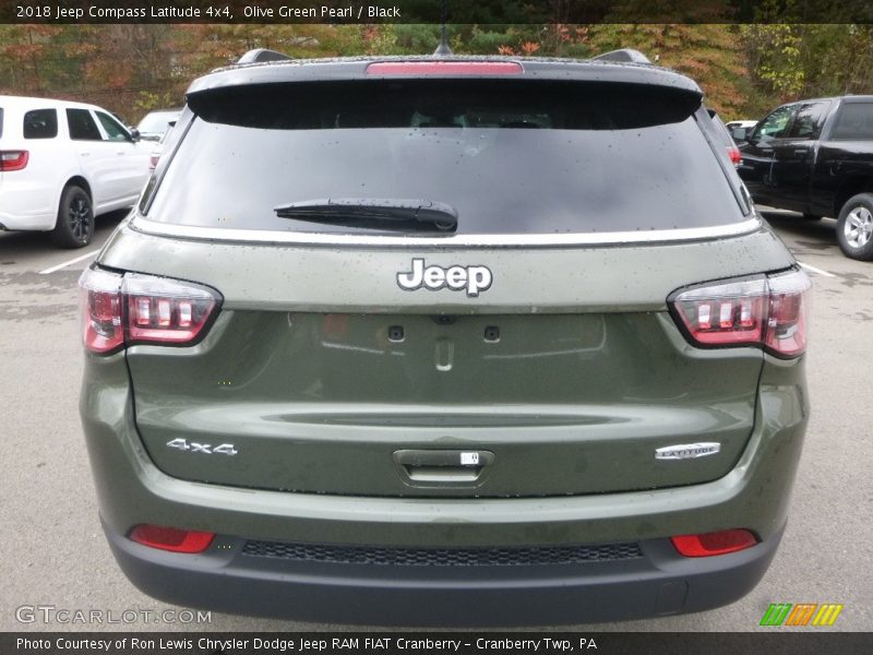 Olive Green Pearl / Black 2018 Jeep Compass Latitude 4x4