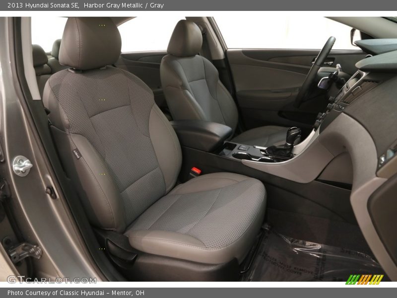 Harbor Gray Metallic / Gray 2013 Hyundai Sonata SE