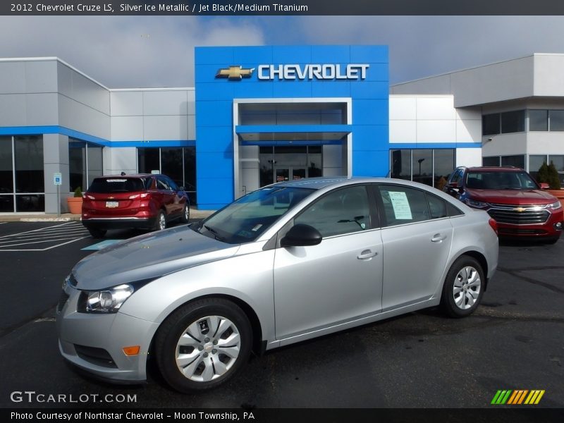 Silver Ice Metallic / Jet Black/Medium Titanium 2012 Chevrolet Cruze LS