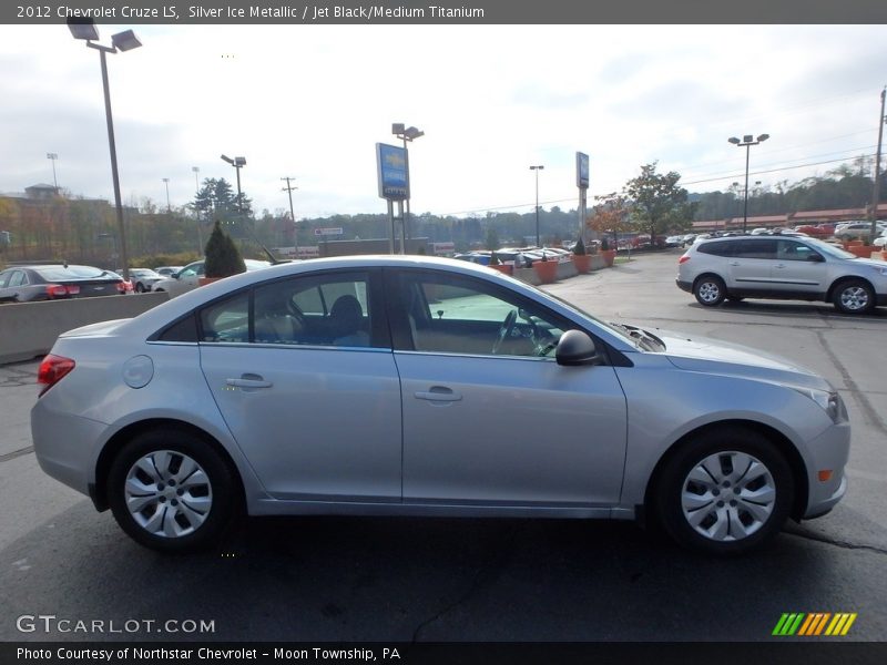 Silver Ice Metallic / Jet Black/Medium Titanium 2012 Chevrolet Cruze LS