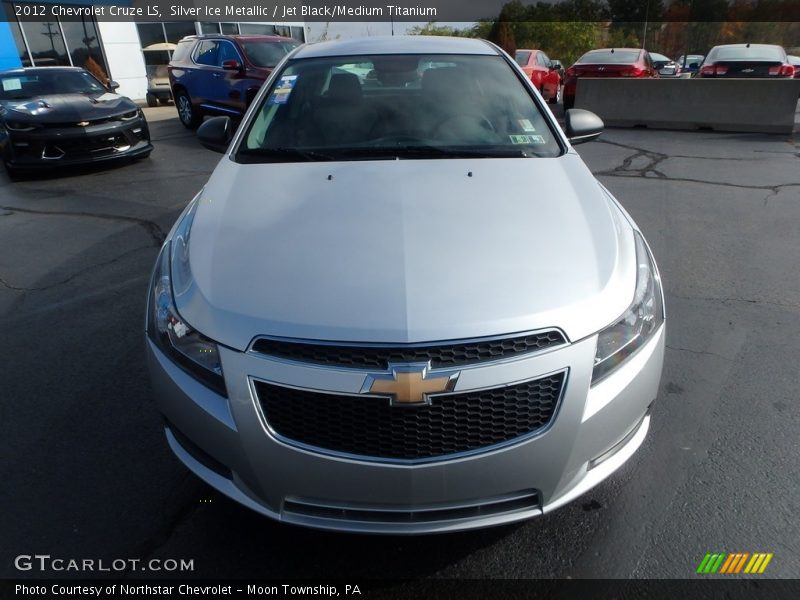 Silver Ice Metallic / Jet Black/Medium Titanium 2012 Chevrolet Cruze LS