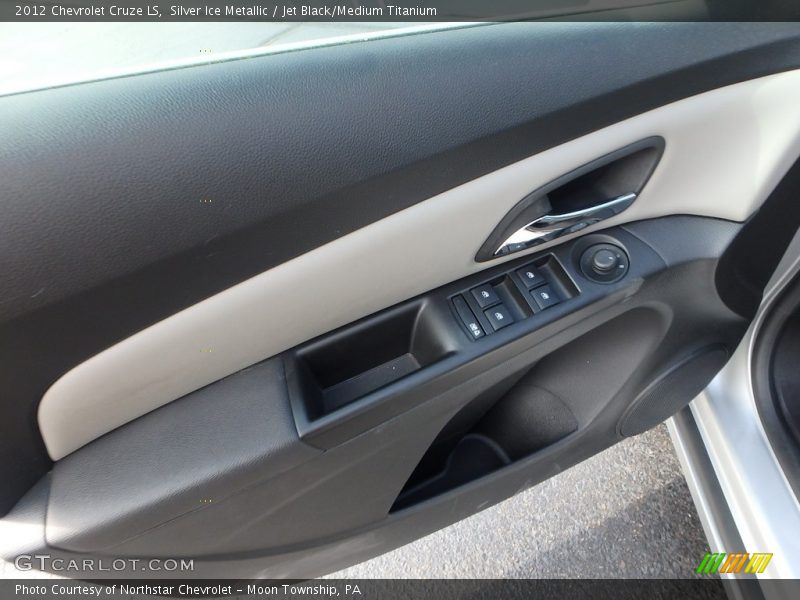 Silver Ice Metallic / Jet Black/Medium Titanium 2012 Chevrolet Cruze LS