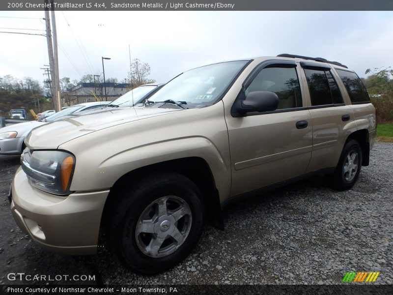 Sandstone Metallic / Light Cashmere/Ebony 2006 Chevrolet TrailBlazer LS 4x4