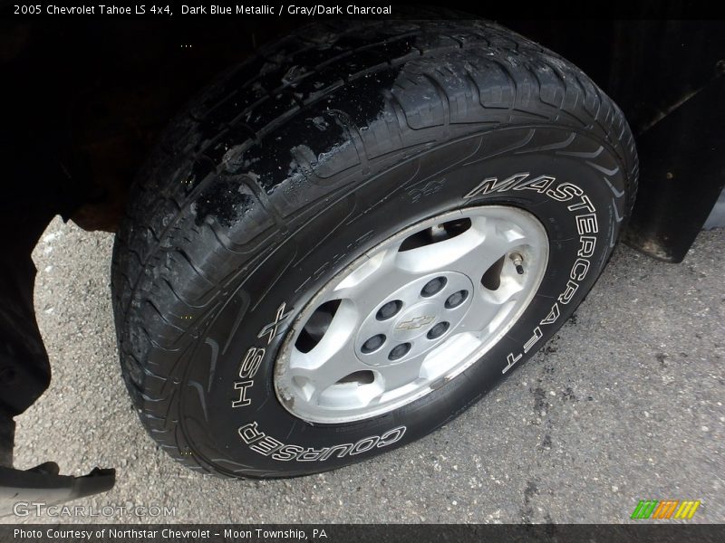 Dark Blue Metallic / Gray/Dark Charcoal 2005 Chevrolet Tahoe LS 4x4