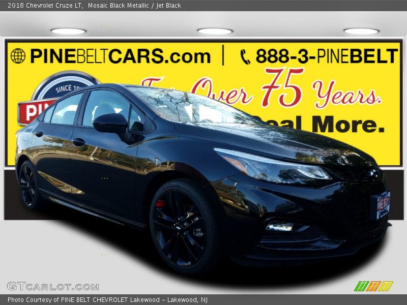 Mosaic Black Metallic / Jet Black 2018 Chevrolet Cruze LT