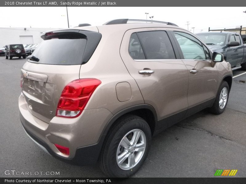 Sandy Ridge Metallic / Jet Black 2018 Chevrolet Trax LT AWD