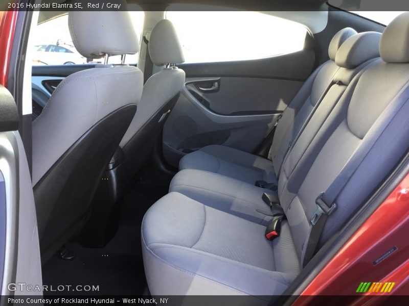 Red / Gray 2016 Hyundai Elantra SE