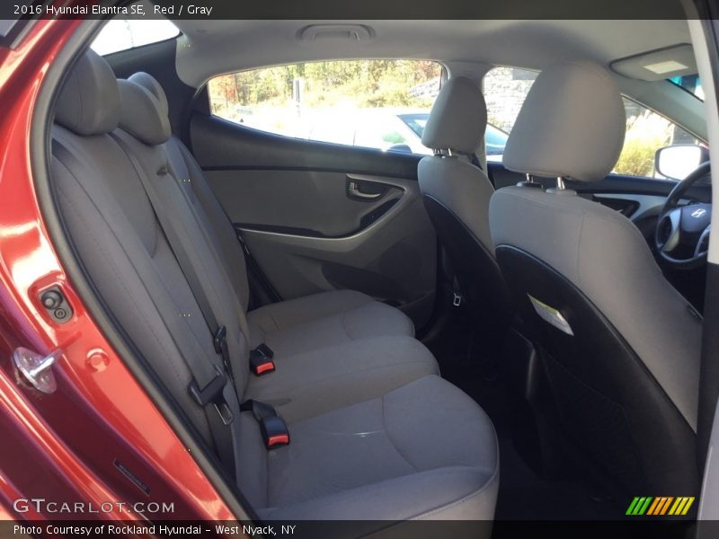 Red / Gray 2016 Hyundai Elantra SE