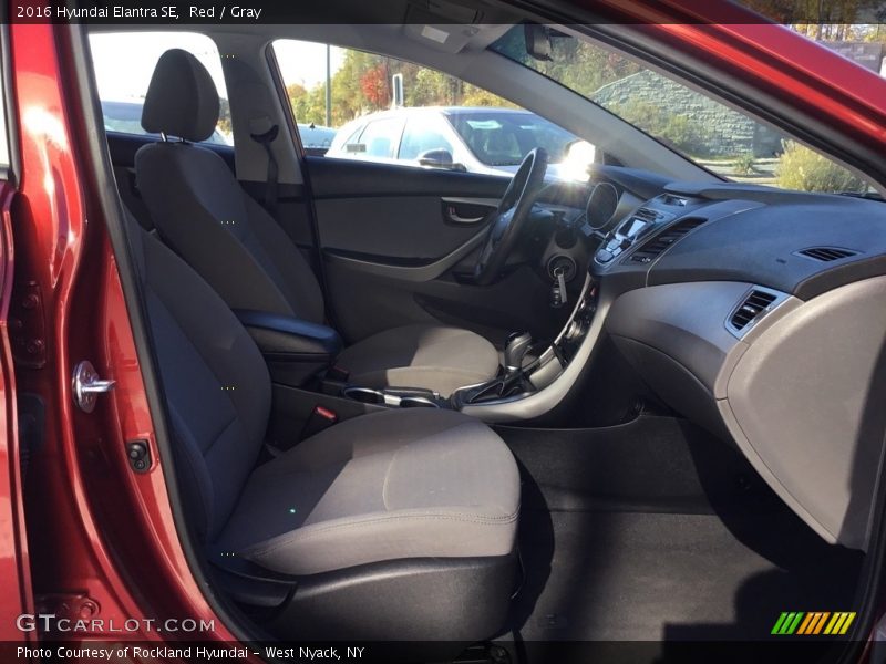 Red / Gray 2016 Hyundai Elantra SE