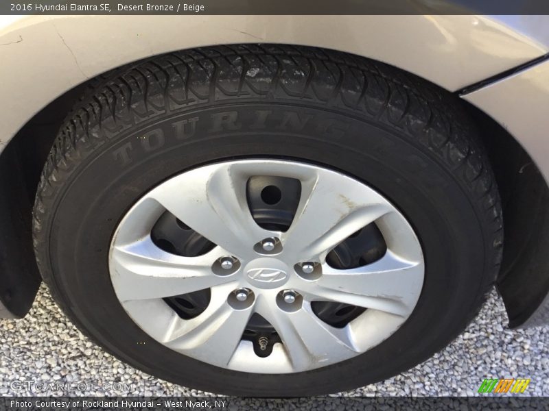 Desert Bronze / Beige 2016 Hyundai Elantra SE