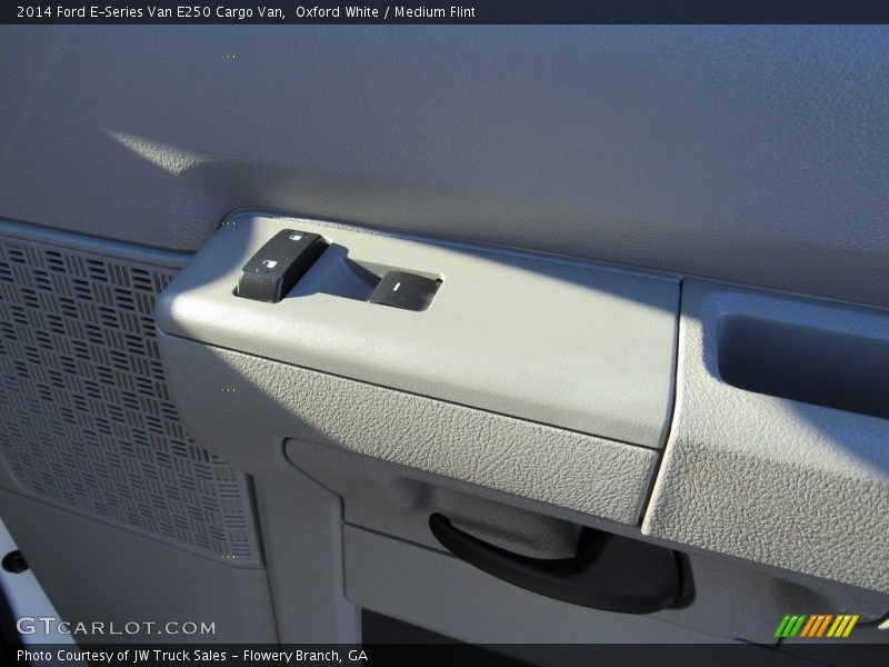 Oxford White / Medium Flint 2014 Ford E-Series Van E250 Cargo Van