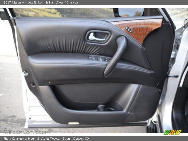 Brilliant Silver / Charcoal 2017 Nissan Armada SL 4x4