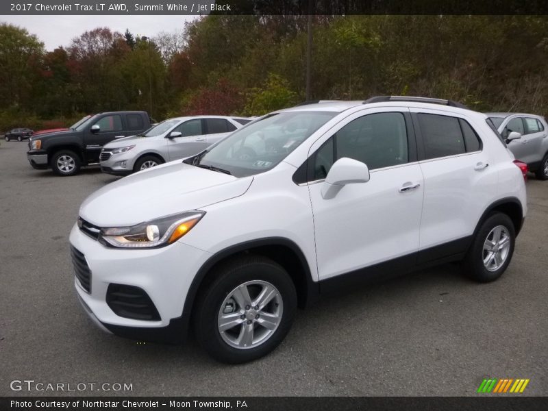 Summit White / Jet Black 2017 Chevrolet Trax LT AWD