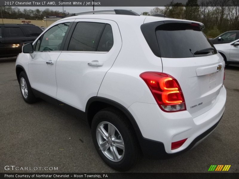 Summit White / Jet Black 2017 Chevrolet Trax LT AWD