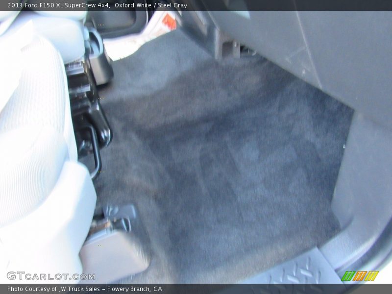 Oxford White / Steel Gray 2013 Ford F150 XL SuperCrew 4x4