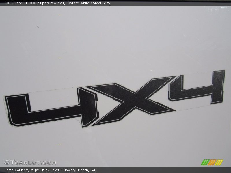 Oxford White / Steel Gray 2013 Ford F150 XL SuperCrew 4x4