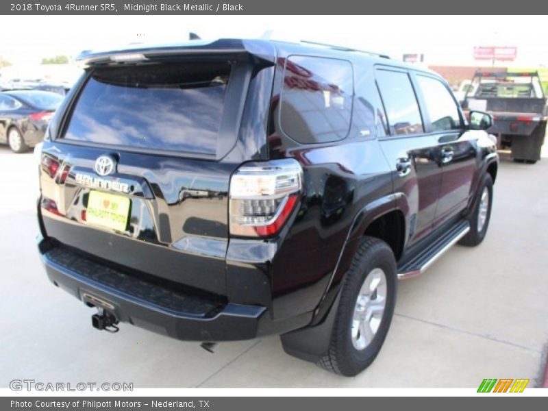 Midnight Black Metallic / Black 2018 Toyota 4Runner SR5