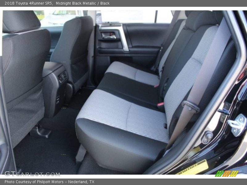 Midnight Black Metallic / Black 2018 Toyota 4Runner SR5