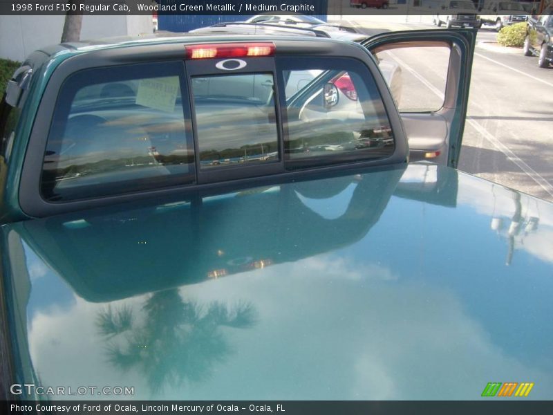 Woodland Green Metallic / Medium Graphite 1998 Ford F150 Regular Cab