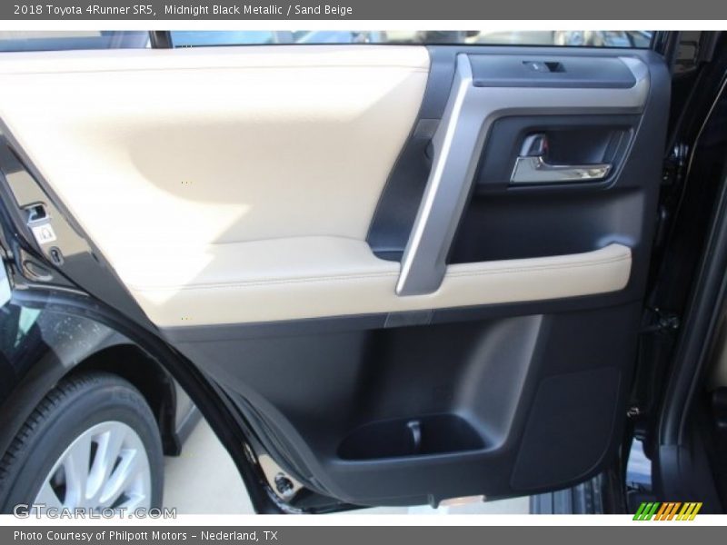 Midnight Black Metallic / Sand Beige 2018 Toyota 4Runner SR5