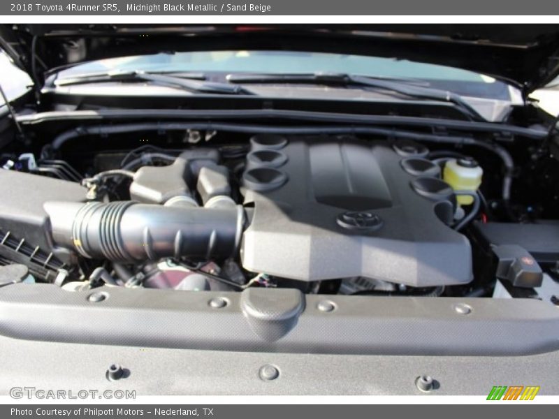 Midnight Black Metallic / Sand Beige 2018 Toyota 4Runner SR5