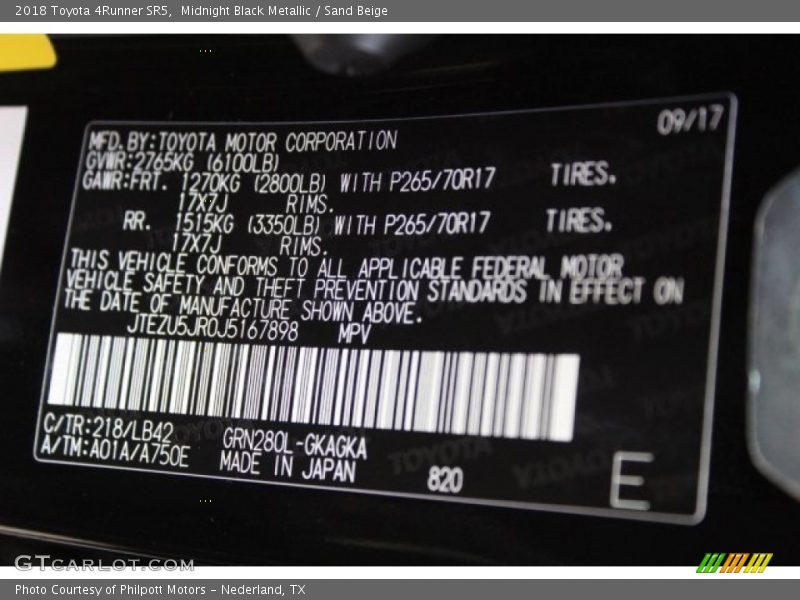 Midnight Black Metallic / Sand Beige 2018 Toyota 4Runner SR5
