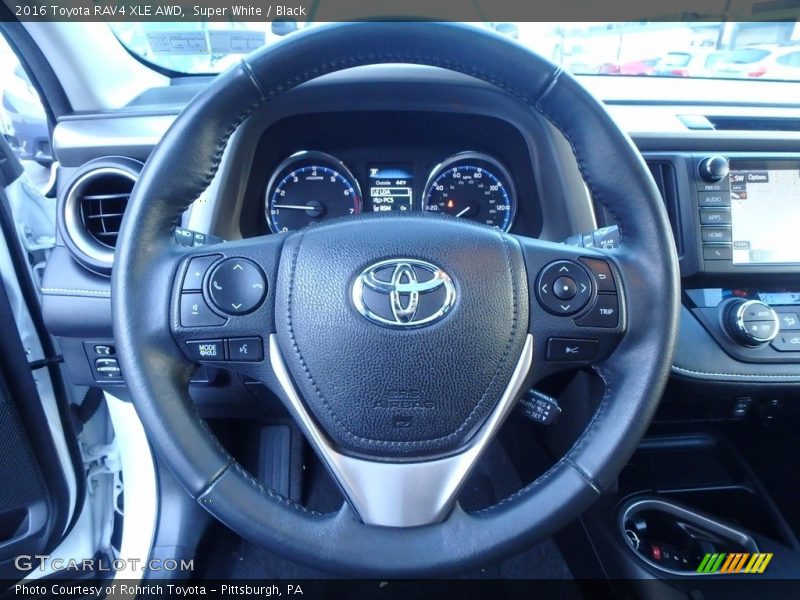 Super White / Black 2016 Toyota RAV4 XLE AWD