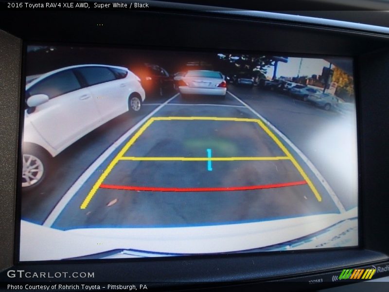 Super White / Black 2016 Toyota RAV4 XLE AWD