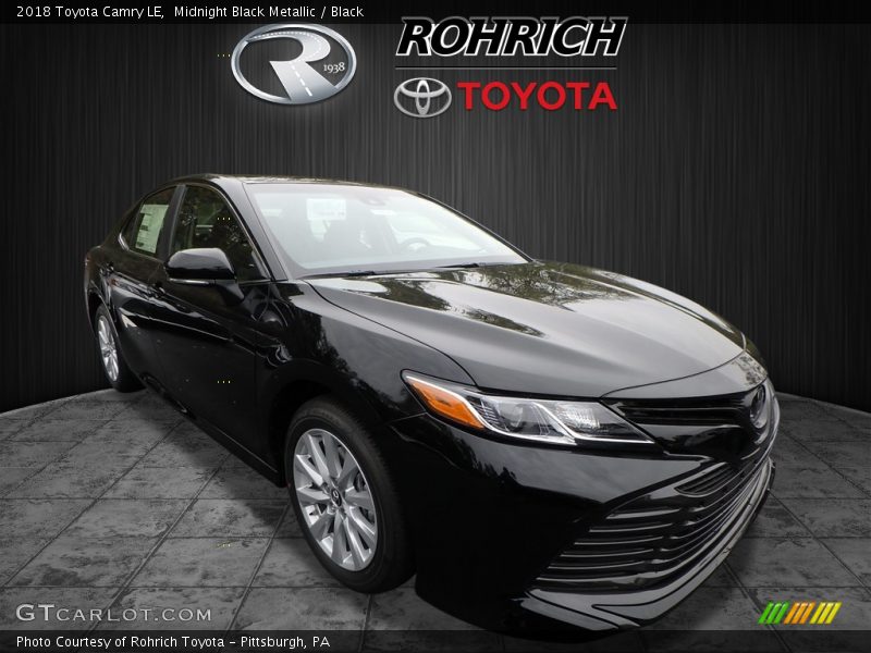 Midnight Black Metallic / Black 2018 Toyota Camry LE