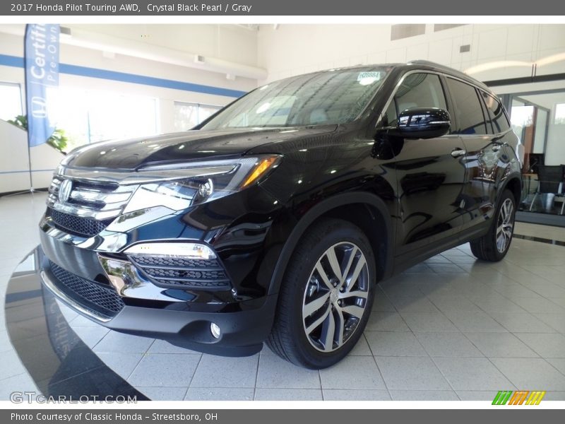 Crystal Black Pearl / Gray 2017 Honda Pilot Touring AWD