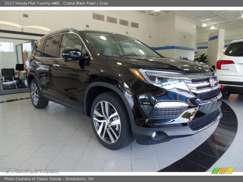 Crystal Black Pearl / Gray 2017 Honda Pilot Touring AWD
