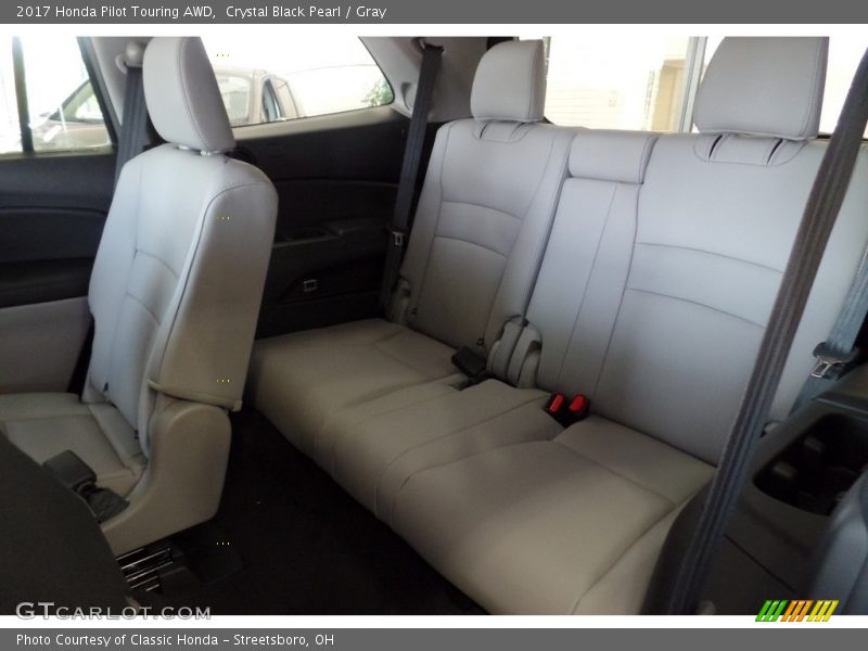 Crystal Black Pearl / Gray 2017 Honda Pilot Touring AWD