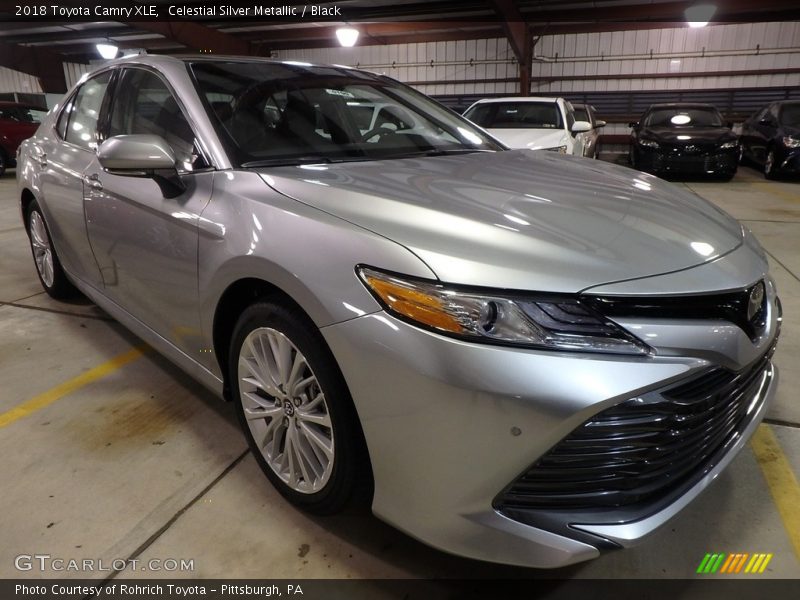 Celestial Silver Metallic / Black 2018 Toyota Camry XLE