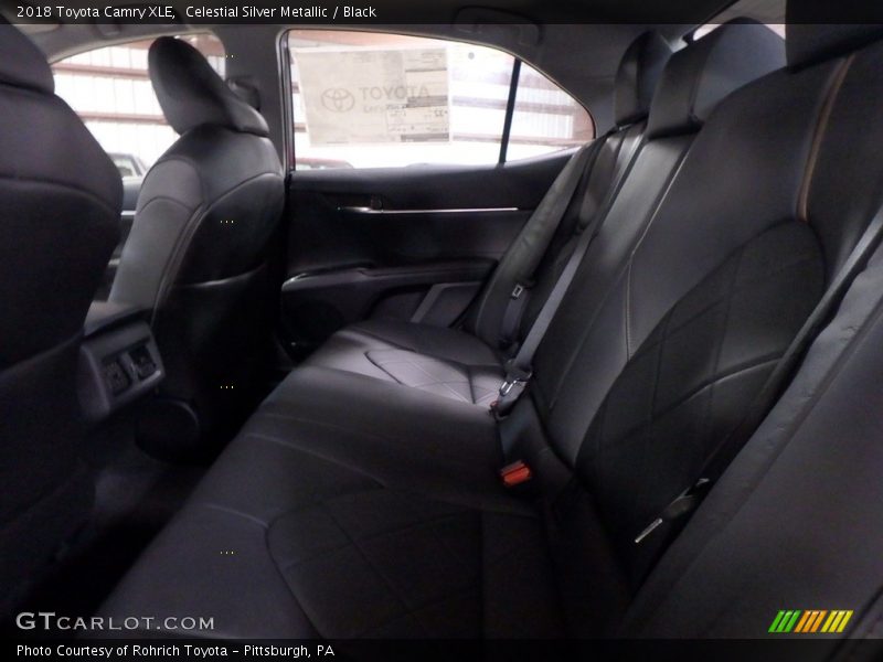 Celestial Silver Metallic / Black 2018 Toyota Camry XLE