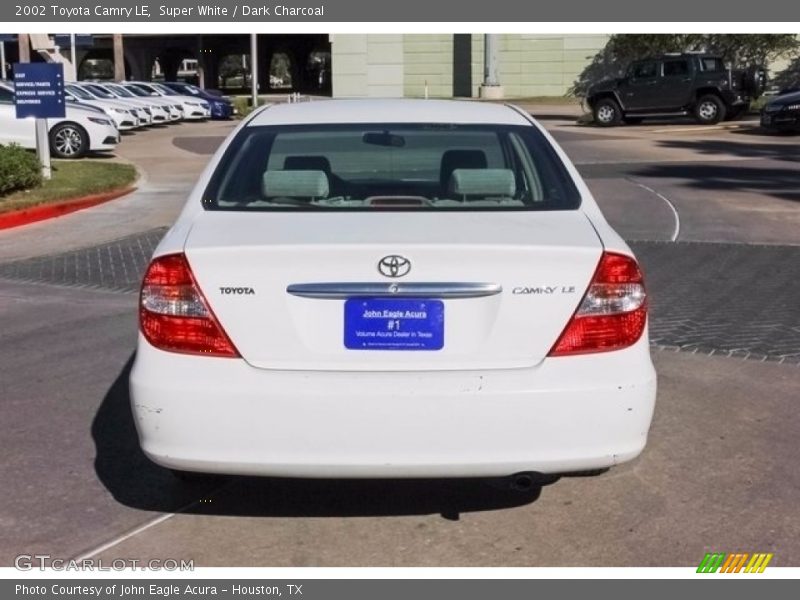 Super White / Dark Charcoal 2002 Toyota Camry LE