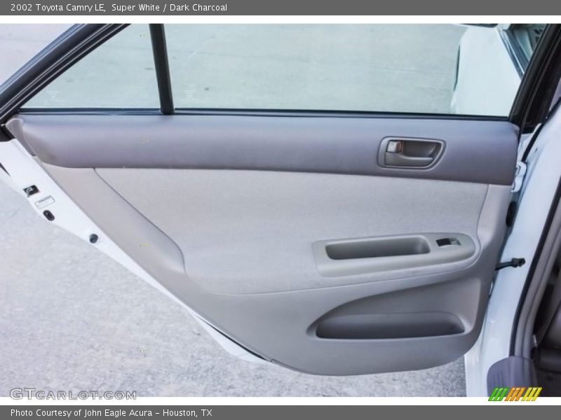 Super White / Dark Charcoal 2002 Toyota Camry LE