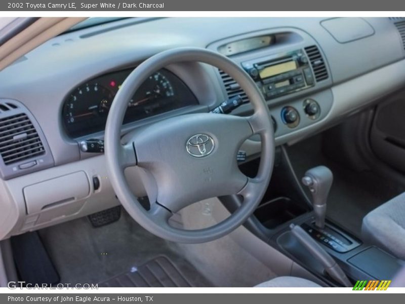 Super White / Dark Charcoal 2002 Toyota Camry LE