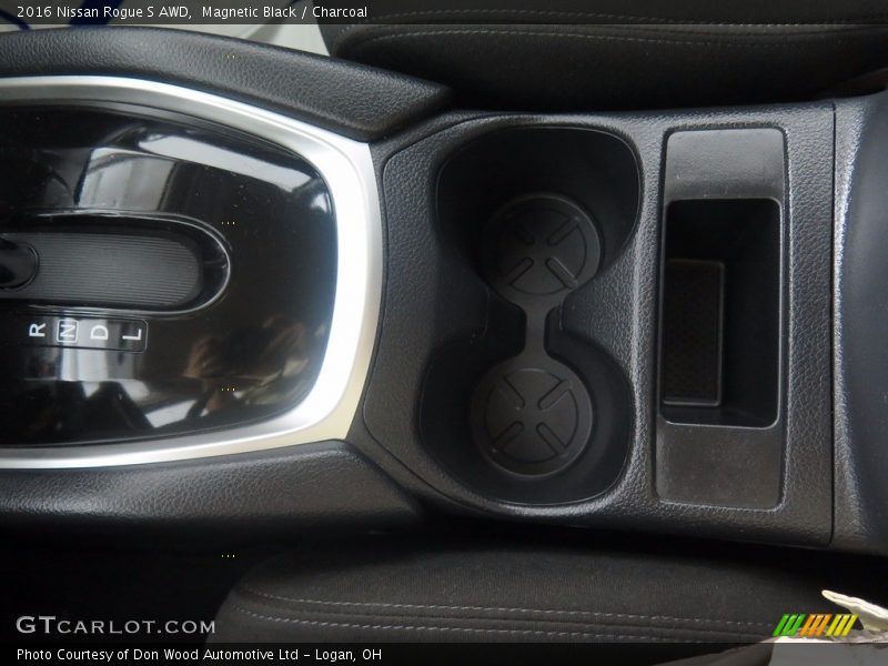 Magnetic Black / Charcoal 2016 Nissan Rogue S AWD