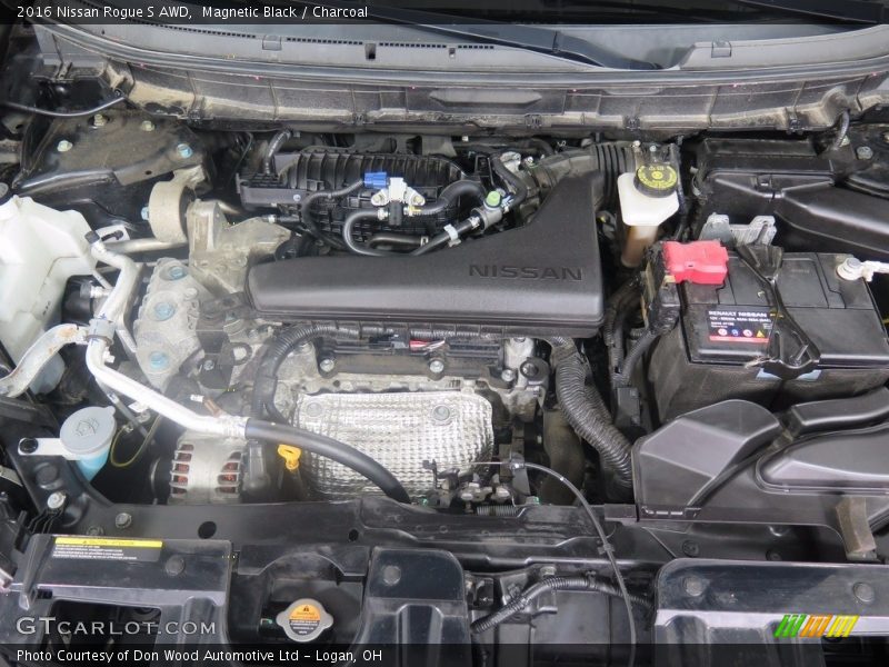 Magnetic Black / Charcoal 2016 Nissan Rogue S AWD