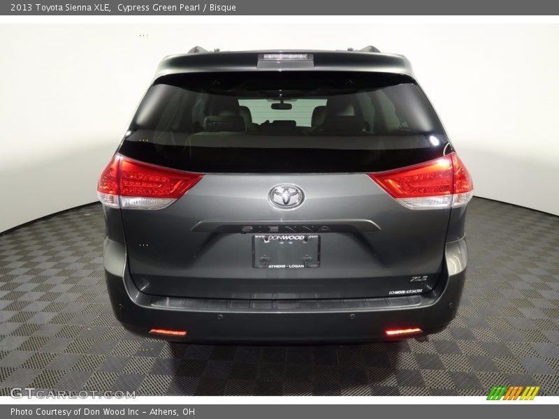 Cypress Green Pearl / Bisque 2013 Toyota Sienna XLE