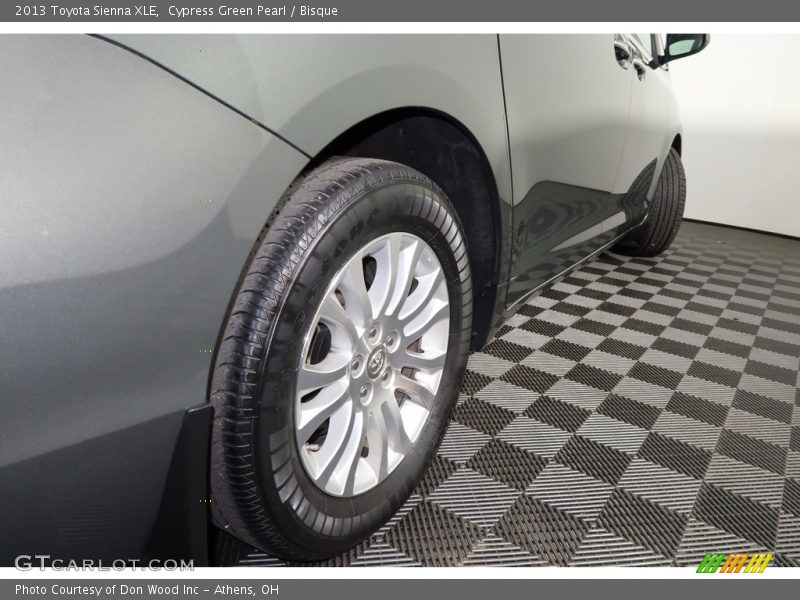 Cypress Green Pearl / Bisque 2013 Toyota Sienna XLE