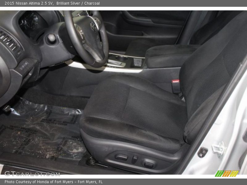 Brilliant Silver / Charcoal 2015 Nissan Altima 2.5 SV