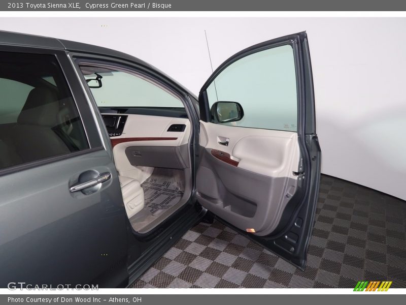 Cypress Green Pearl / Bisque 2013 Toyota Sienna XLE